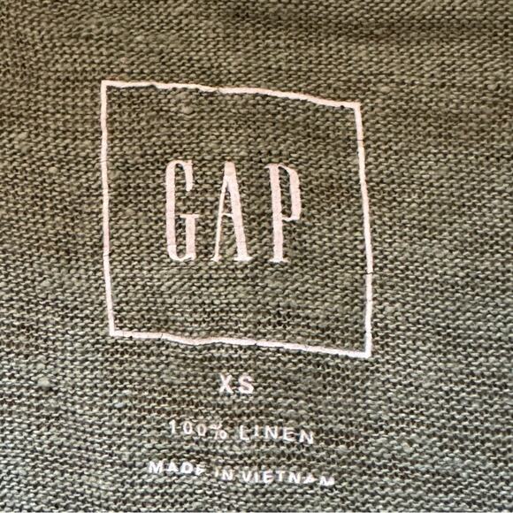 Gap women's green high low V-neck short sleeve casual T-shirt top size XS b3 - Picture 2 of 3